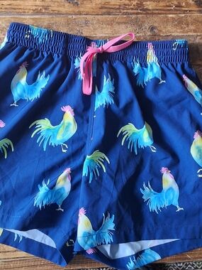 chubbies MENS Navy Floral Swim Trunks with Pink Drawstring MED